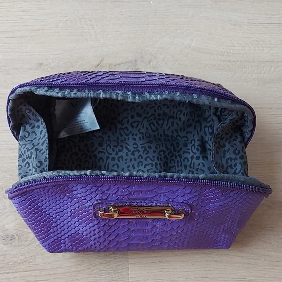 Makeup Bag - Picture 6 of 10